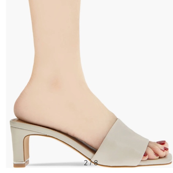 BCBG Leather Kerin Mule - Picture 11 of 11